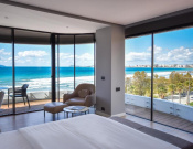 Yacht Hotel 4*
